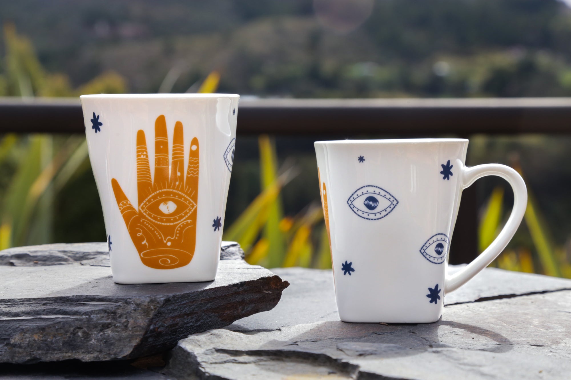Mugs | Hamsa Vibes | Hamsa amarilla | Amarillo